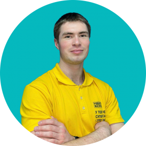 Эрик - КИБЕРшкола программирования для детей, компьютерные курсы для школьников, начинающих и подростков - KIBERone г. Пресненский